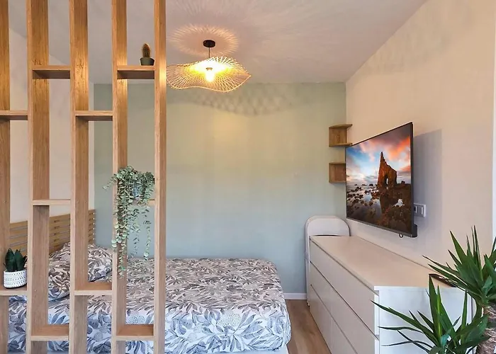 Lx171 Design Avec Balcon & Piscine - Marina *