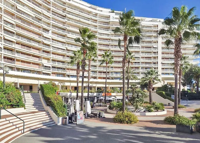 Lx171 Design Avec Balcon & Piscine - Marina